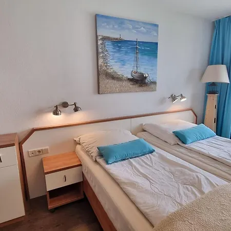 Yachthafenresidenz - 24-8309 *